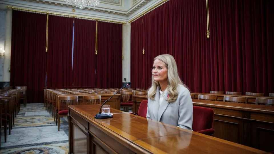 Koningin Mette-Marit in het Noorse parlement tijdens een eerdere bijeenkomst