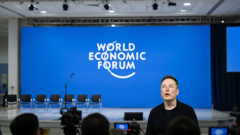 Elon Musk tijdens een bijeenkomst van het World Economic Forum