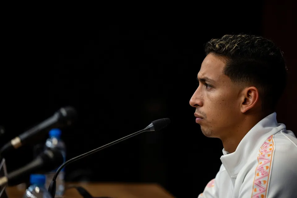 Mauro Júnior tijdens zijn debuut voor Brazilië tegen Australië
