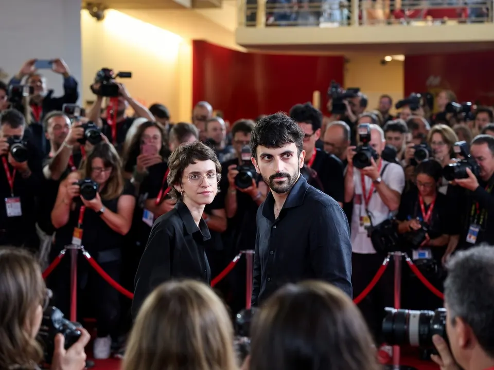 Regisseurs Yuval Abraham en Rachel Szor van de documentaire NAZA op een filmfestival