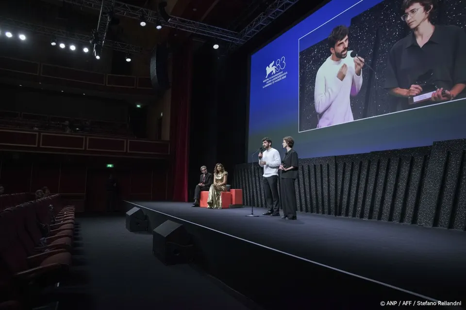 De makers van Gaza-documentaire NAZA tijdens een vertoning op een filmfestival