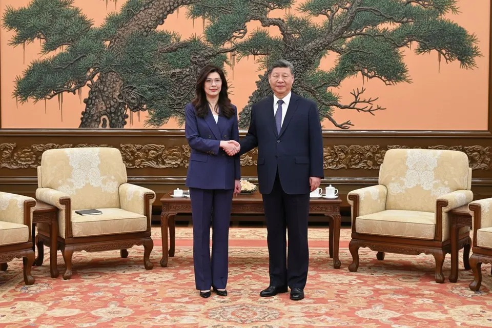 De Taiwanese politica schudt de hand van de Chinese president Xi Jinping