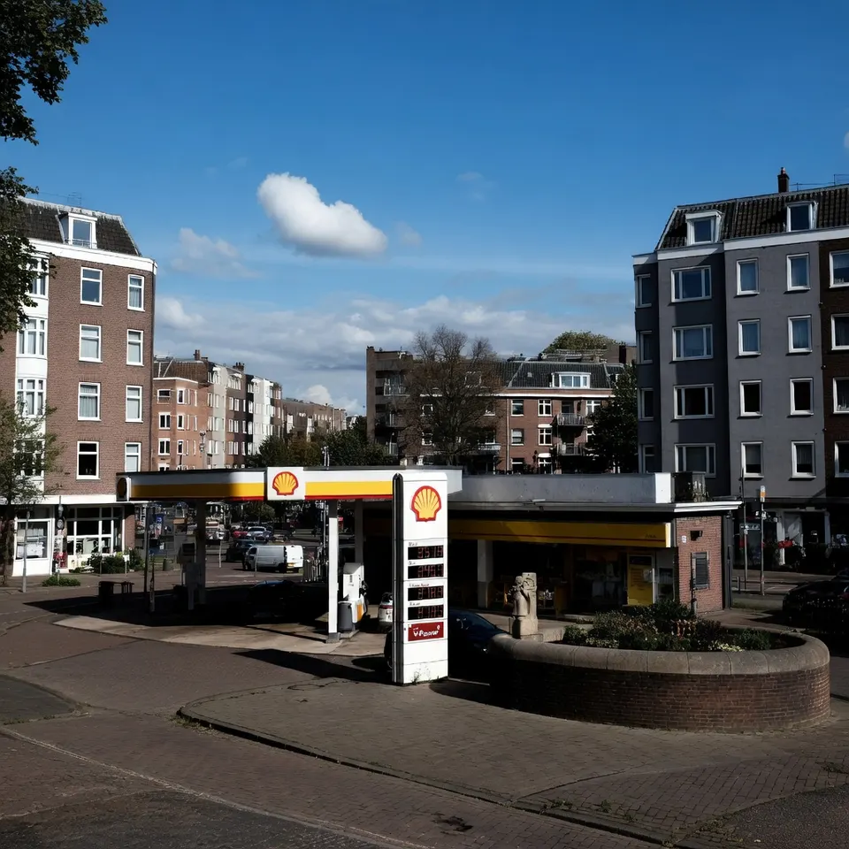 Een Shell-tankstation in een woonwijk