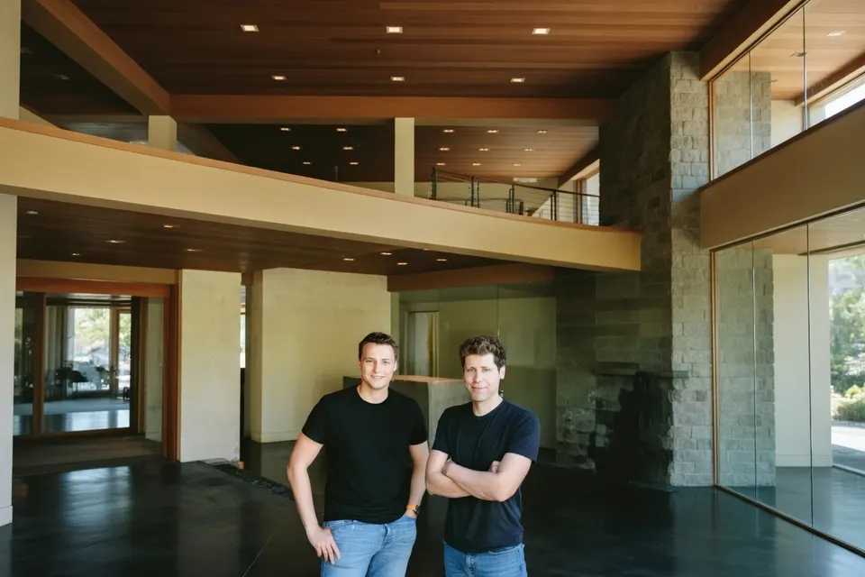 Alex Blania en Sam Altman, medeoprichters van World