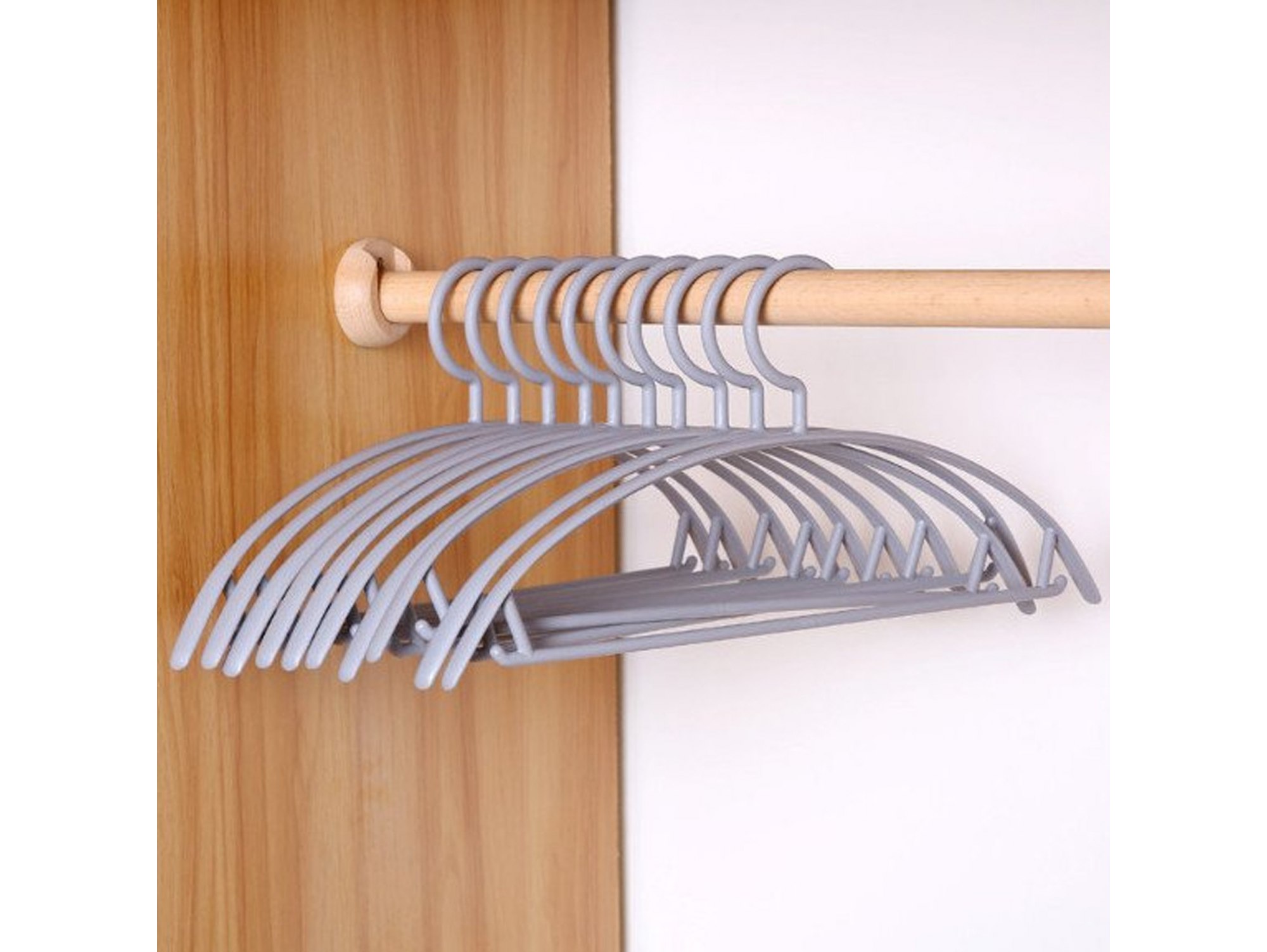 WIESZAK NA UBRANIA 38x17cm 10SZT CZARNY