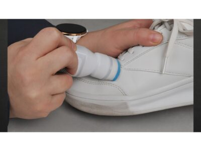 CZYŚCIK WYBIELACZ DO BIAŁYCH BUTÓW Z GĄBKĄ 10ML