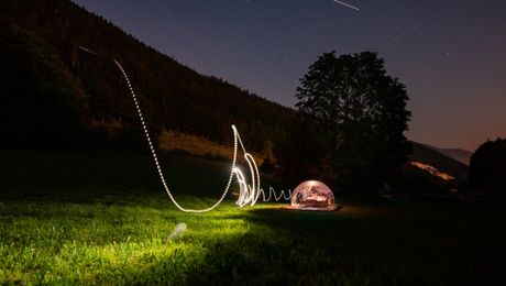 Bubble-Suite bei Nacht