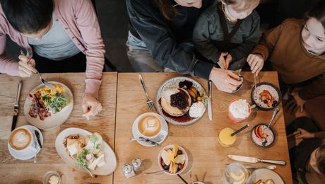Bloomell Coffeehouse
