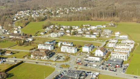 Drohnenflug über Rickenbach SO