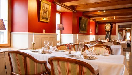 Gasthaus zum Schloss Falkenstein