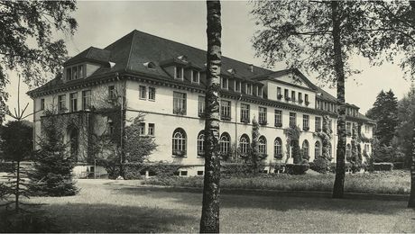 Schönenwerd, Kosthaus Bally (1918) von Karl Moser. Foto: Stiftung Ballyana.