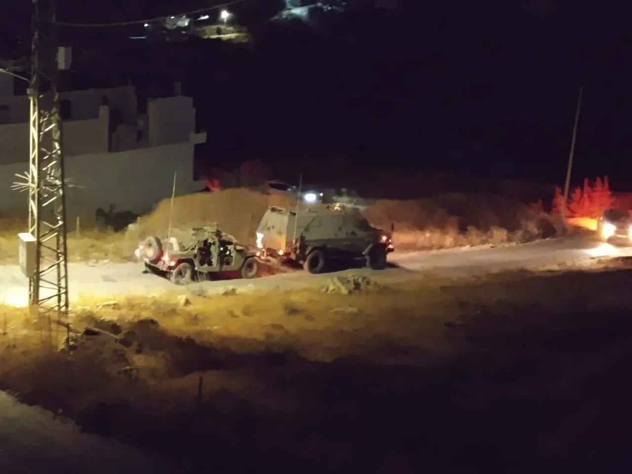 الاحتلال يعتقل صحفياً في حملة اقتحامات بالضفة