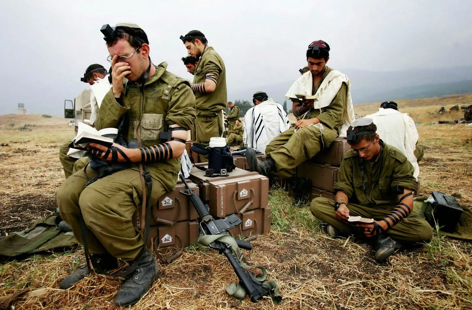 بما فيهم الرضع... كتاب يكشف عن تصريحات لحاخامات تدعو لإبادة الفلسطينيين