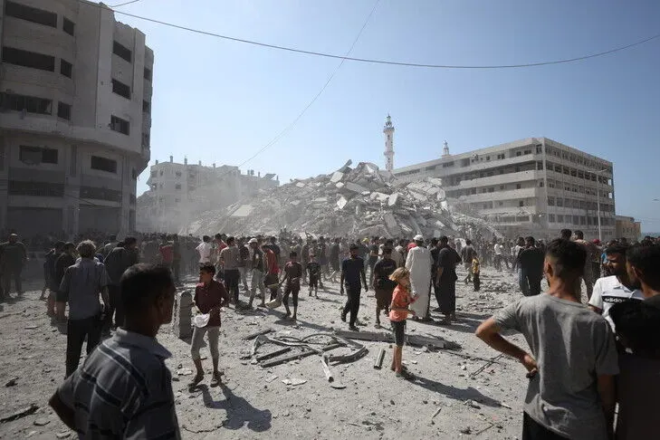 غزة: شهداء وإصابات ومقتل جنديين بانفجار مسيرة