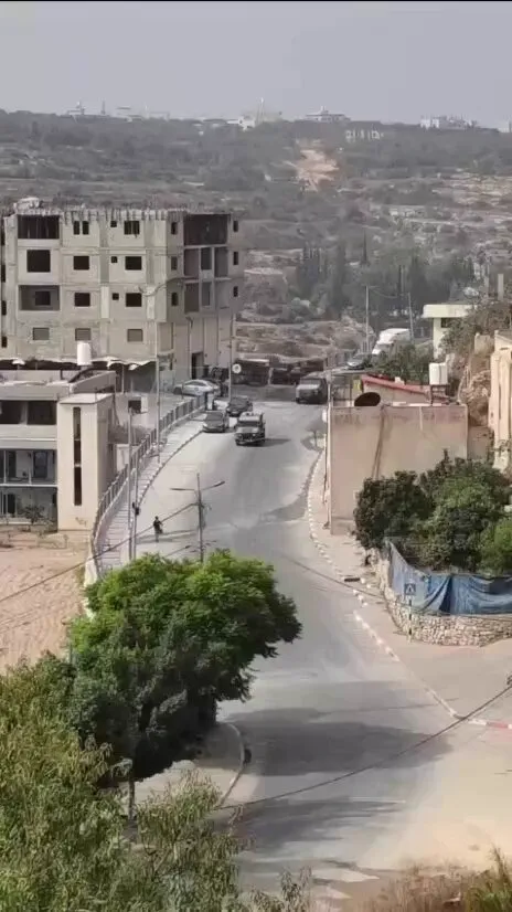 ملخص ما جرى في سلفيت.. اقتحام واسع ومداهمة مؤسسات وإغلاق طرق
