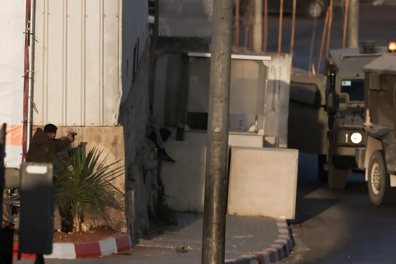 المقاومة: عملية الخليل ردّ على جرائم الاحتلال