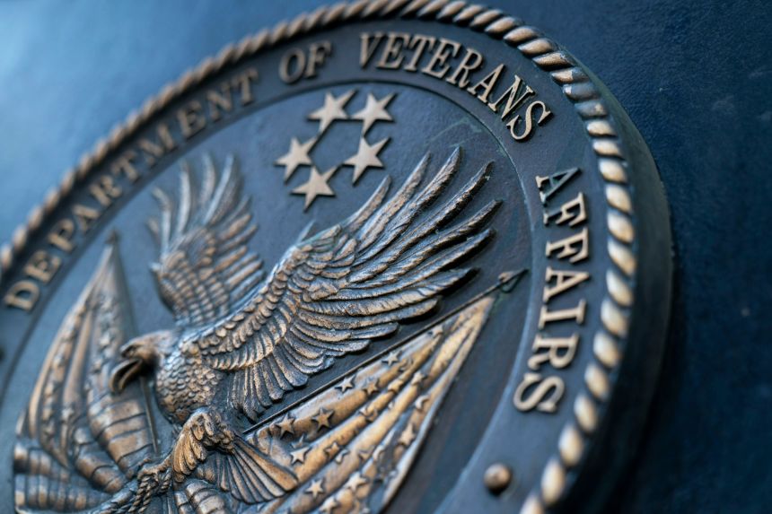 VA backs off rule that would have cut benefits amid outrage