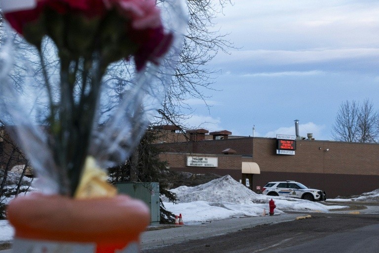 Canada PM to visit town in mourning over mass shooting
