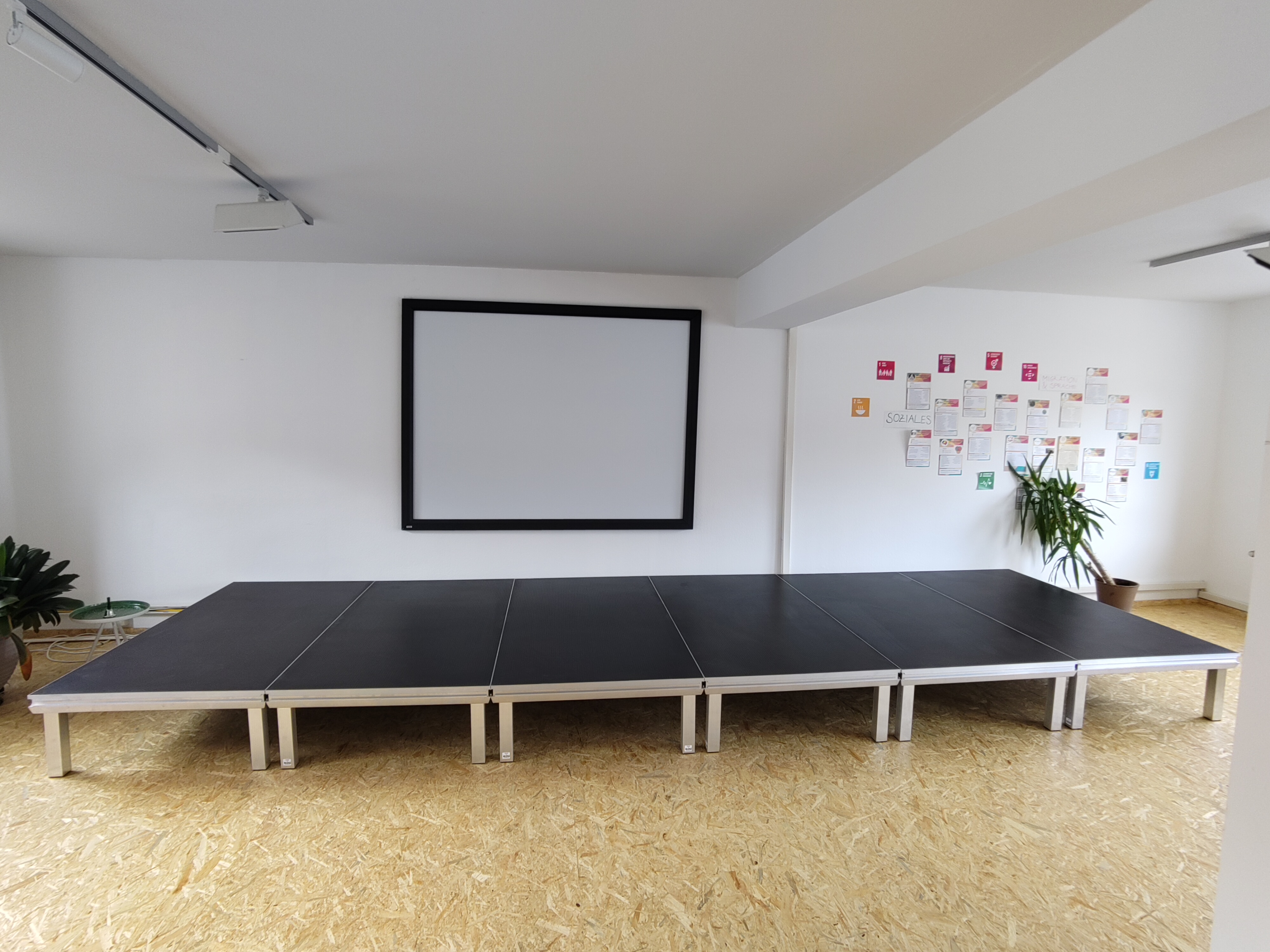 Sonstiges - Bühnenelement