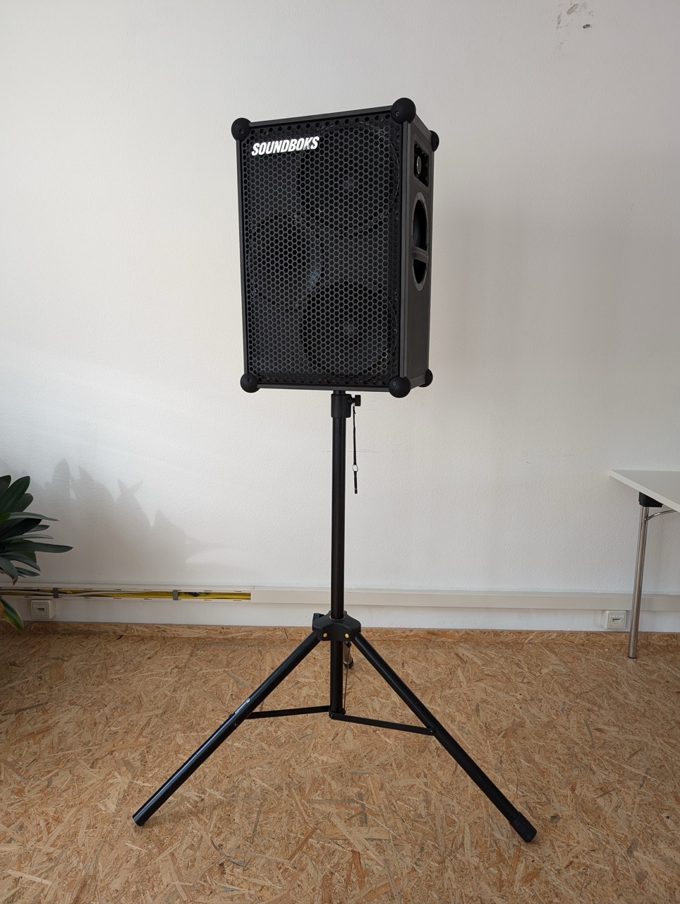 Audio - Soundboks: großer Akku-Lautsprecher