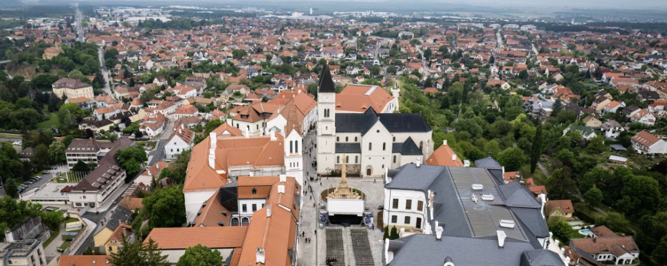 Veszprém Városismereti Gyalogtúra  - 16 / 8 / Ligeti Keringő