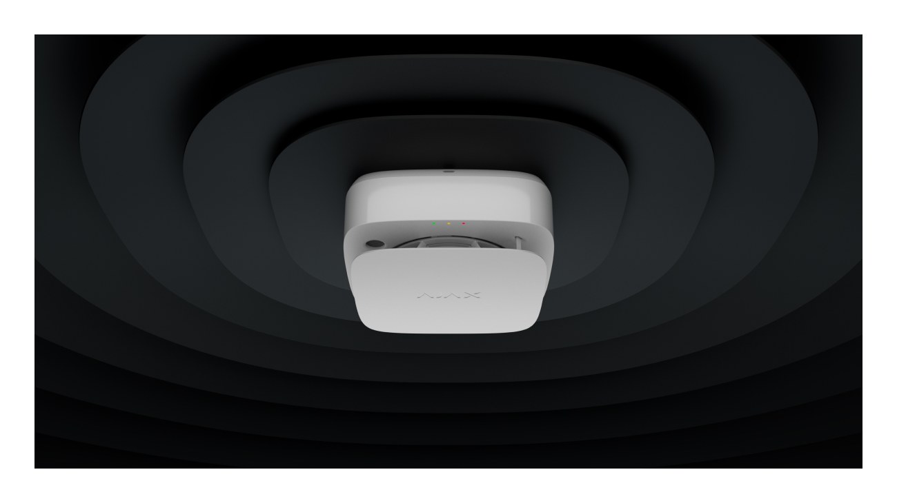 Ajax FireProtect 2 AC (Heat/Smoke/CO) Jeweller