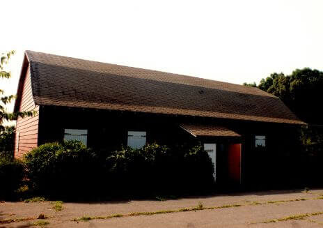 Picture of the clubhouse, the old barn, was taken on one of the last days while we were packing.