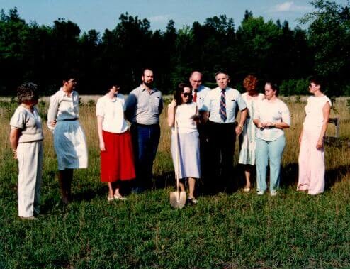 Ground-breaking ceremony, July 30, 1986. Pictured left to right with kennel names: Betty Schachner (Plantation), Mary Witherspoon (Boondocks), Anna Renfro (Petrushka), James Reid (Imara), Richard Peillucci, Lisa Turner (Plantation), Dan Fleitas (Seberic), Jan Fauklner (Glenmere), Mary Dolde (Follow Me), and Freya Jones (Forj).