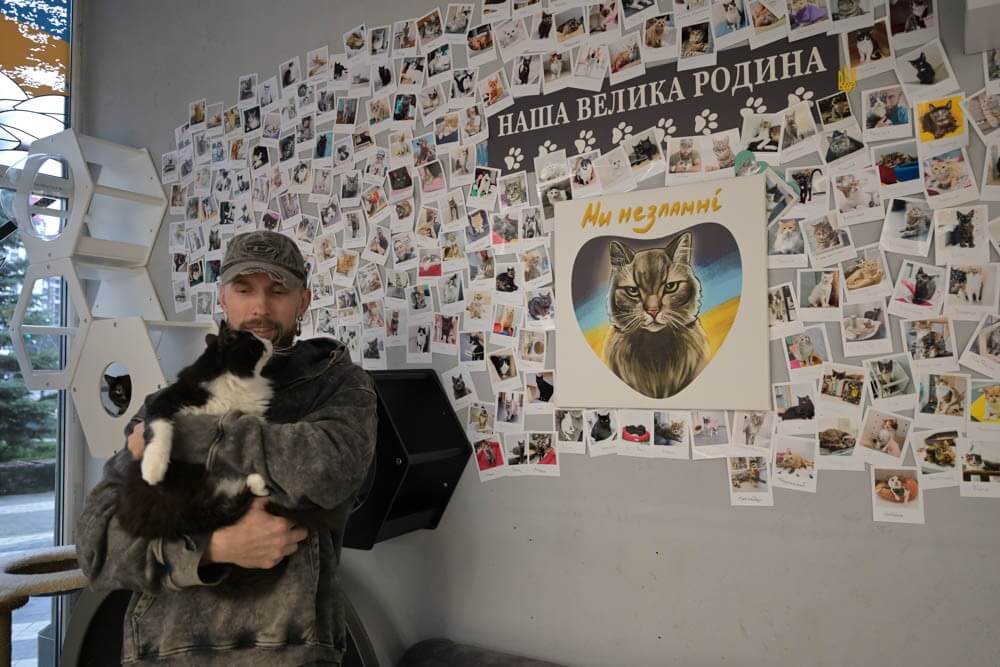 Visit to Alexei Surovtsev’s Shelterphoto by Karl Donvil