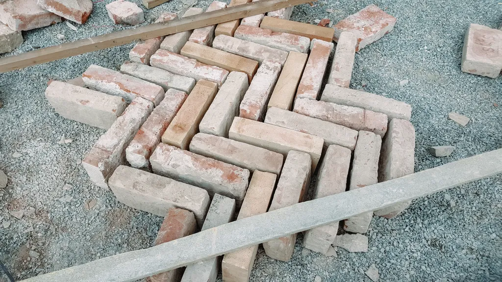 Naše cihly foto