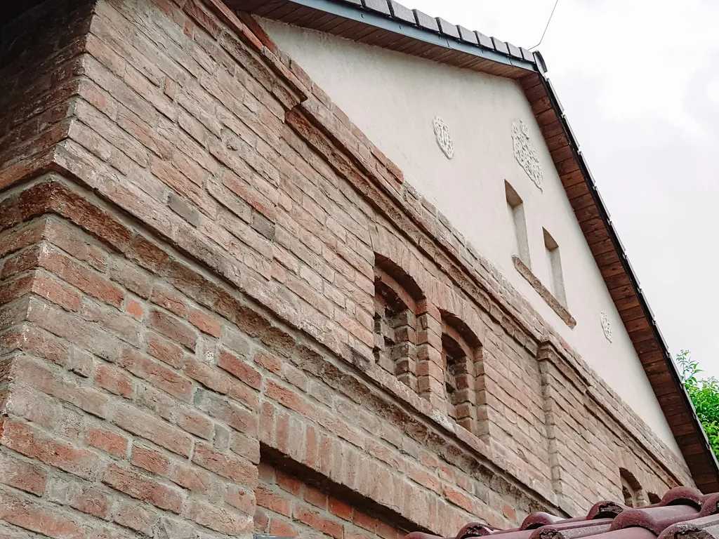 Naše cihly foto
