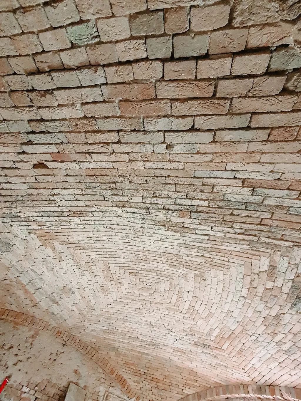 Naše cihly foto