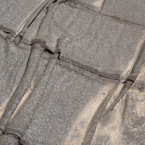 Feuchteschäden und Sanierung bei Terrassen, Balkonen und Flachdächern