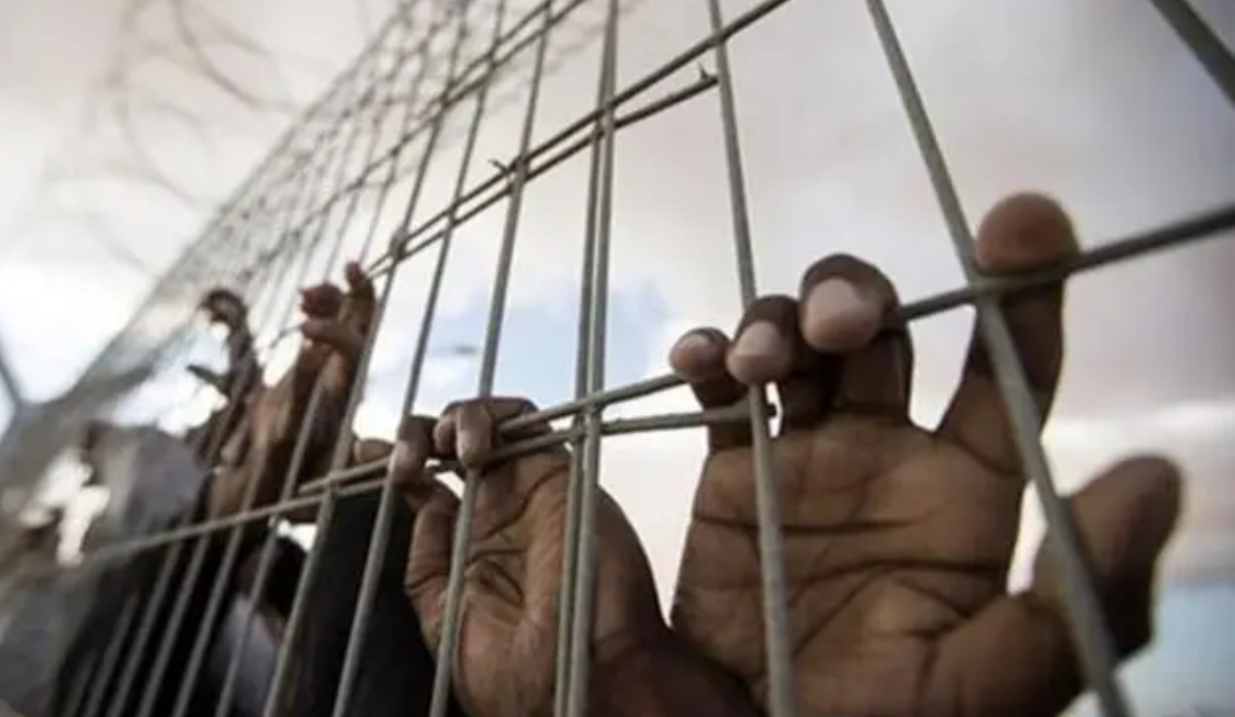 خبر غير صحيح حول الإفراج عن الأسرى الإداريين الفلسطينيين 