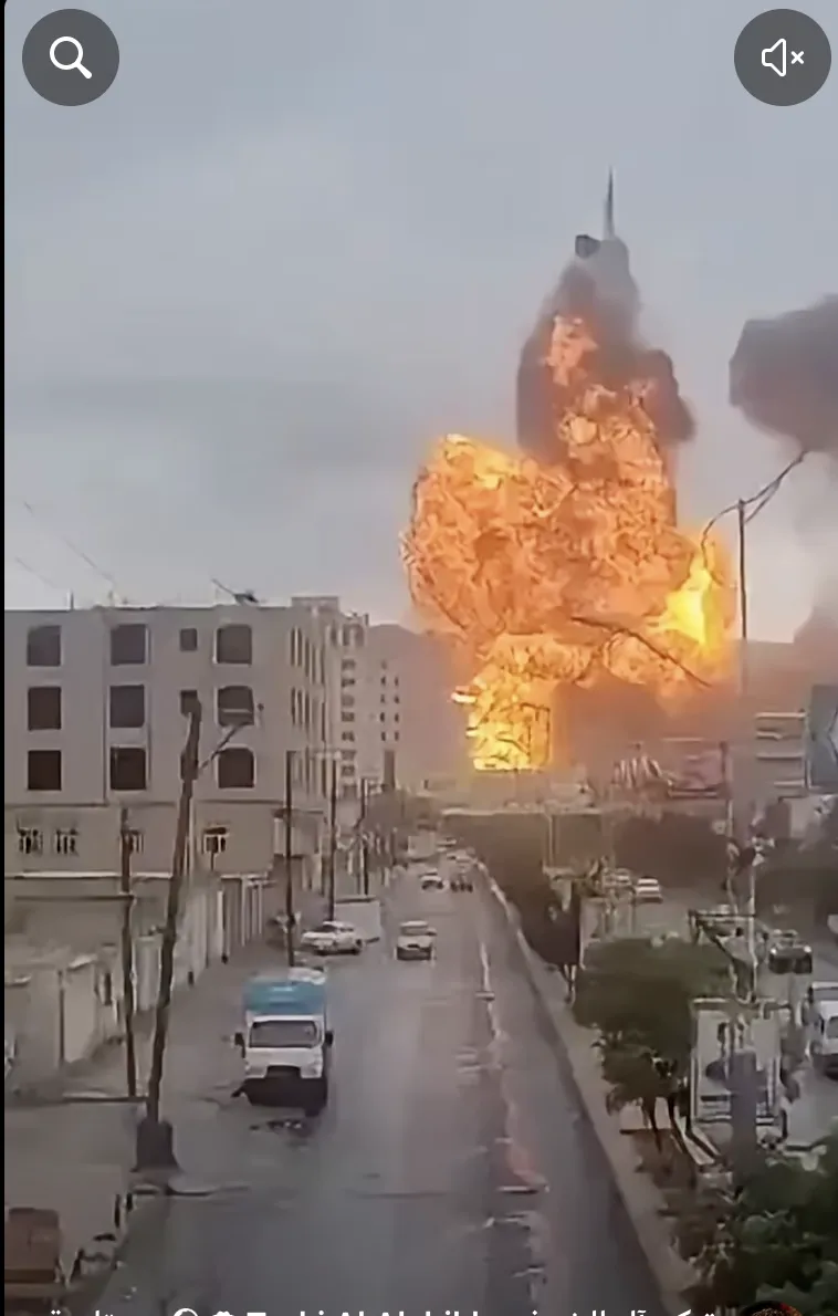فيديو قديم لغارات إسرائيلية على صنعاء يُتداول على أنه لقصف حديث للتحالف بقيادة السعودية