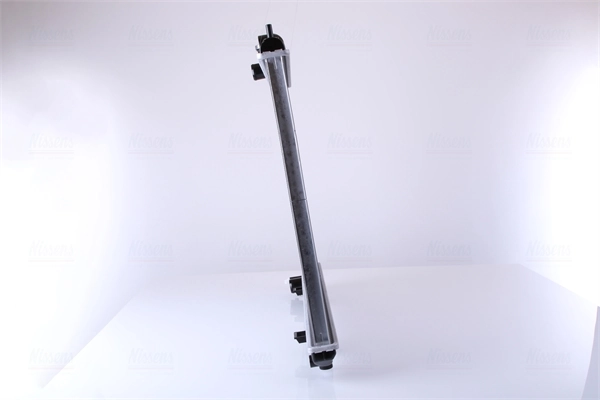 Radiateur, refroidissement du moteur NISSENS 68705A