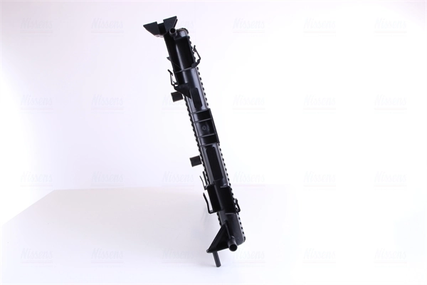 Radiateur, refroidissement du moteur NISSENS 63764