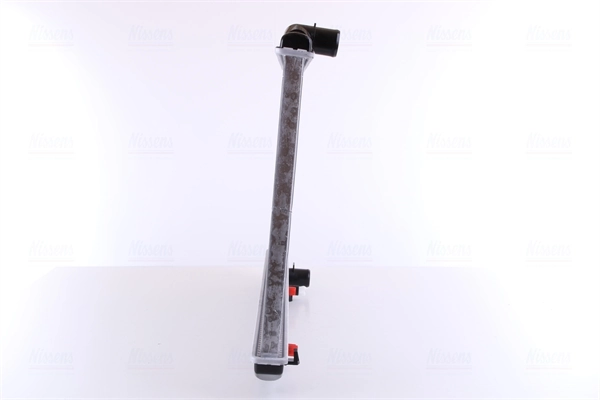 Radiateur, refroidissement du moteur NISSENS 64756