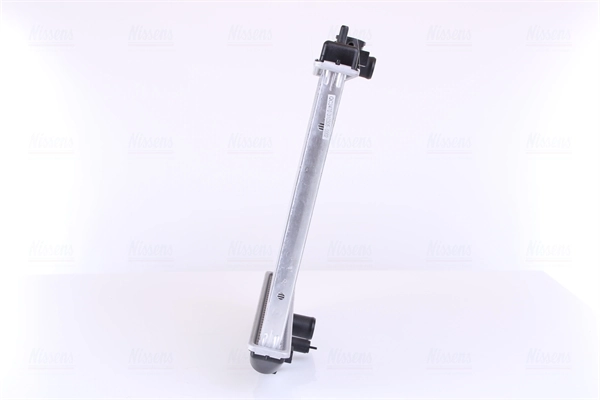 Radiateur, refroidissement du moteur NISSENS 61748