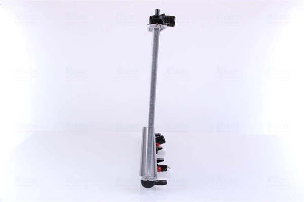 Radiateur, refroidissement du moteur NISSENS 68104