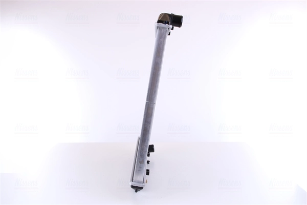 Radiateur, refroidissement du moteur NISSENS 60852