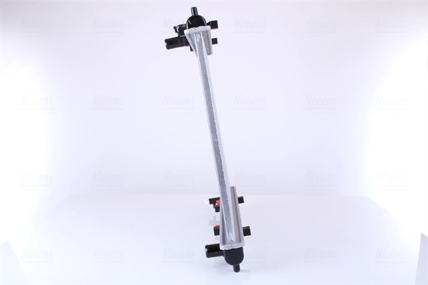 Radiateur, refroidissement du moteur NISSENS 617402