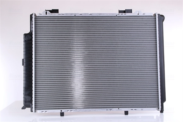 Radiateur, refroidissement du moteur NISSENS 62692A
