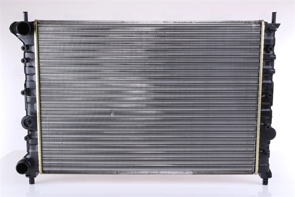 Radiateur, refroidissement du moteur NISSENS 68802