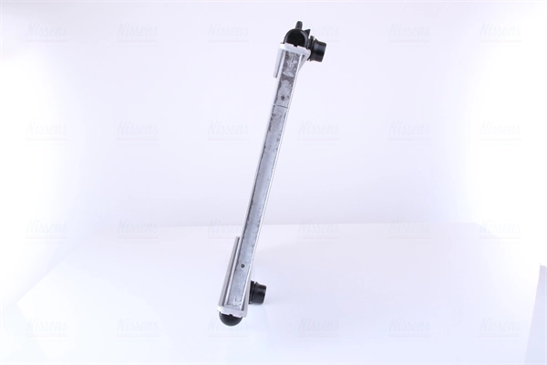 Radiateur, refroidissement du moteur NISSENS 636029