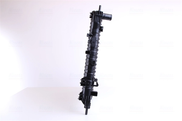 Radiateur, refroidissement du moteur NISSENS 606256