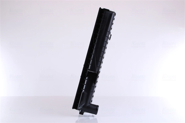 Radiateur, refroidissement du moteur NISSENS 65546A
