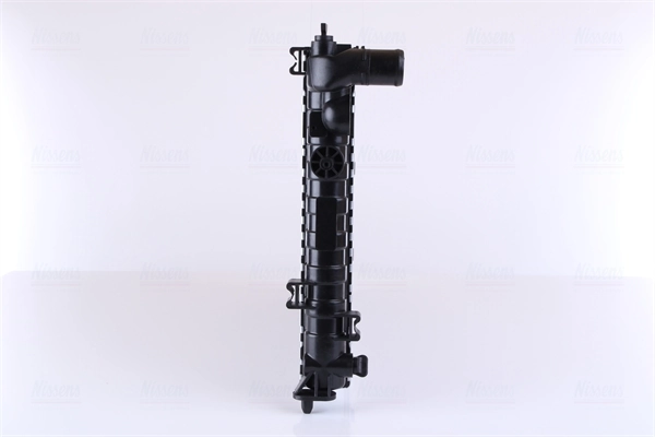 Radiateur, refroidissement du moteur NISSENS 63523