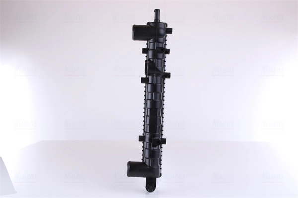 Radiateur, refroidissement du moteur NISSENS 61801
