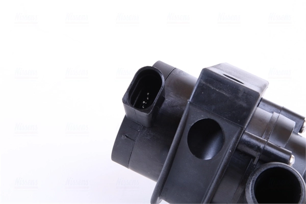 Pompe à eau, refroidissement du moteur NISSENS 831061